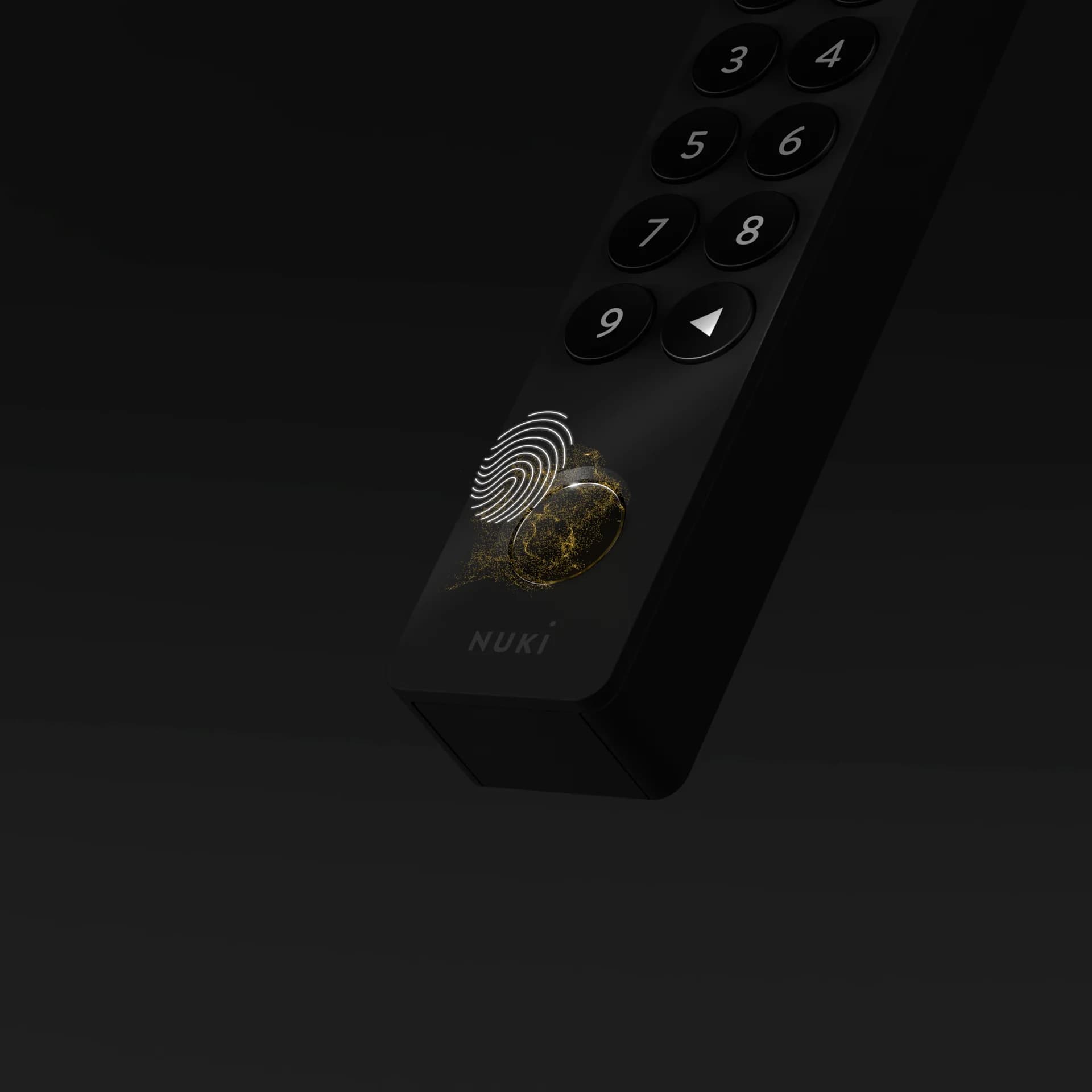 Aydınlatmalı parmak izi sensörüne sahip Nuki Keypad 2'nin yakın çekimi.